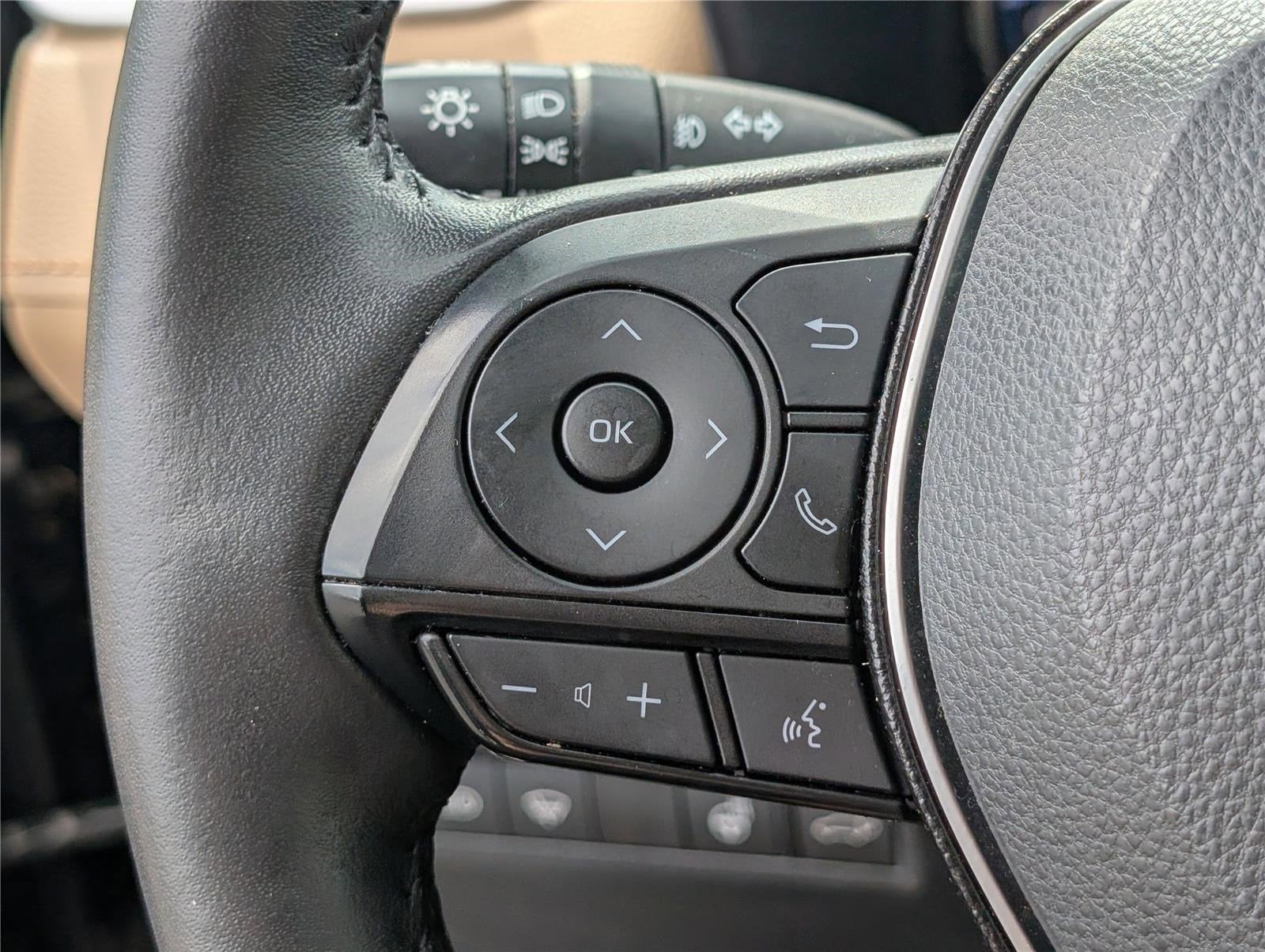 2021 Toyota RAV4 Hybrid XLE Premium