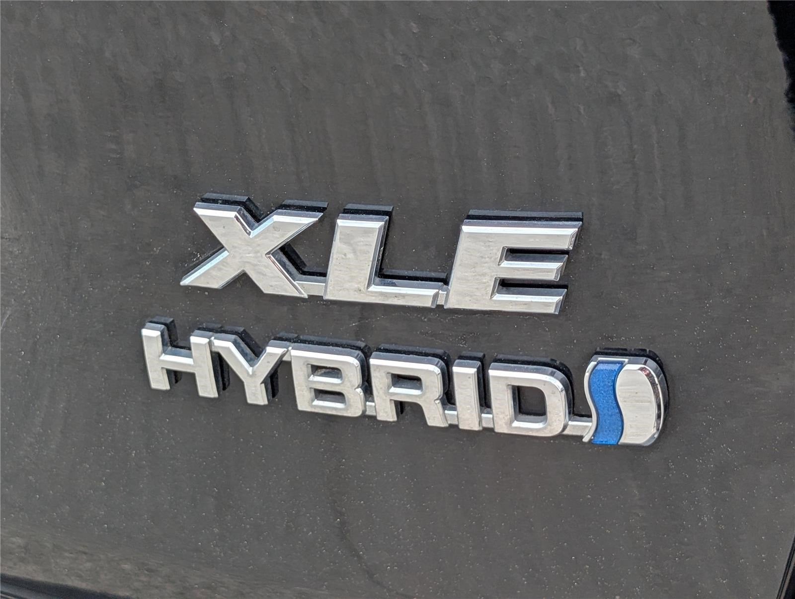 2021 Toyota RAV4 Hybrid XLE Premium