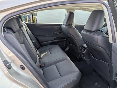 2025 Lexus ES 300h FWD