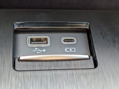 2025 Lexus ES 300h Luxury FWD