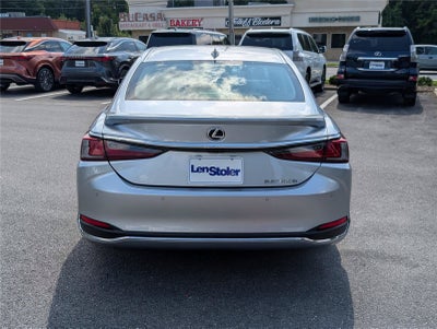 2025 Lexus ES 300h Luxury FWD