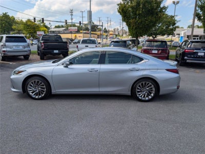 2025 Lexus ES 300h Luxury FWD