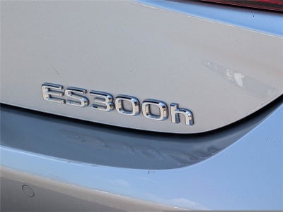 2025 Lexus ES 300h Luxury FWD
