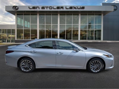 2025 Lexus ES 300h Luxury FWD