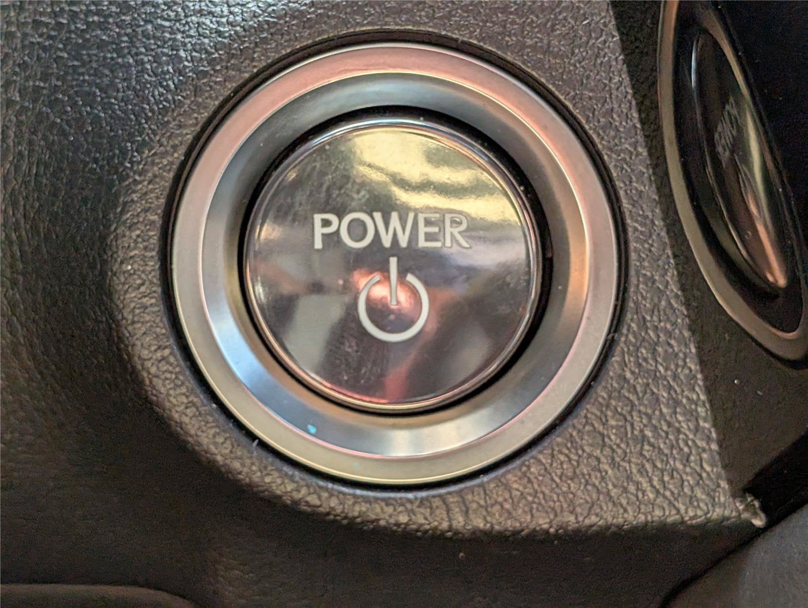2025 Lexus ES 300h Luxury FWD