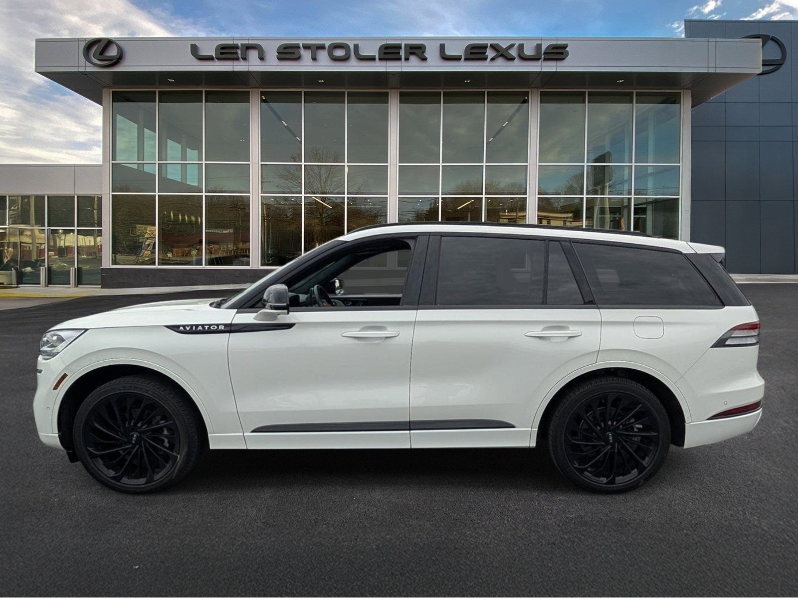 2024 Lincoln Aviator Black Label