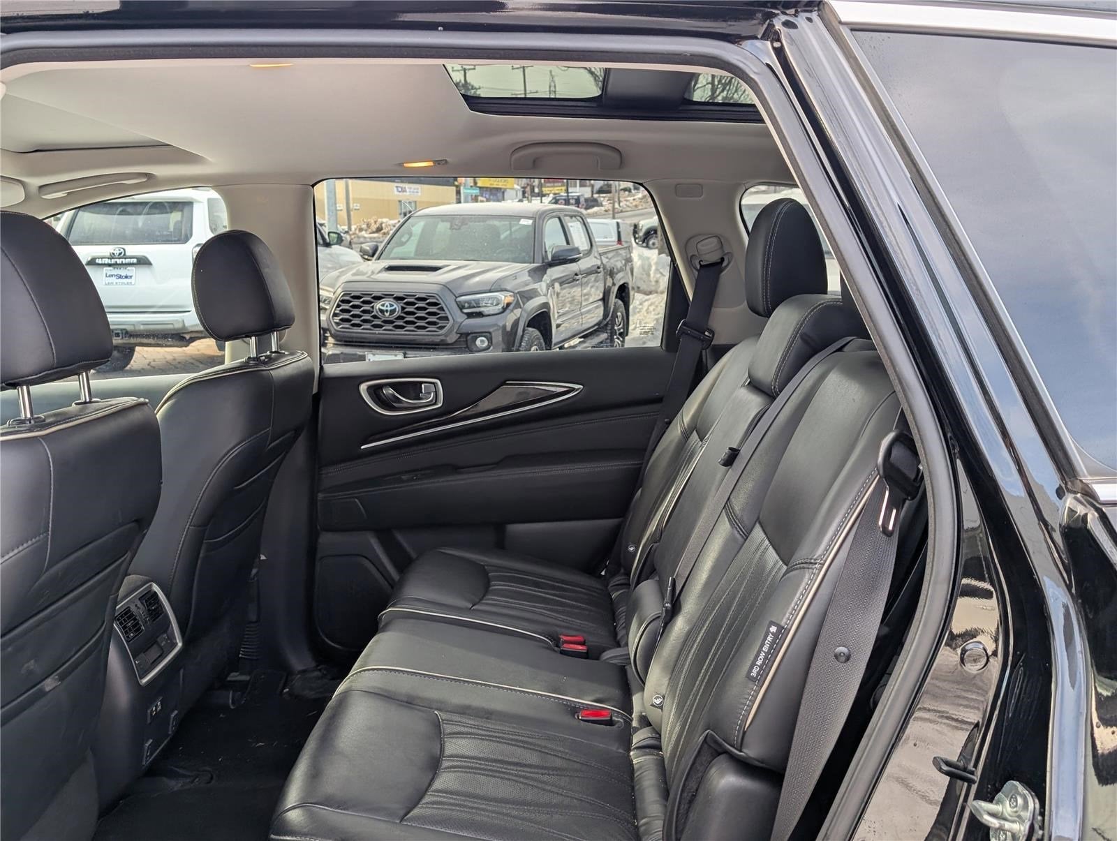 2020 INFINITI QX60 LUXE