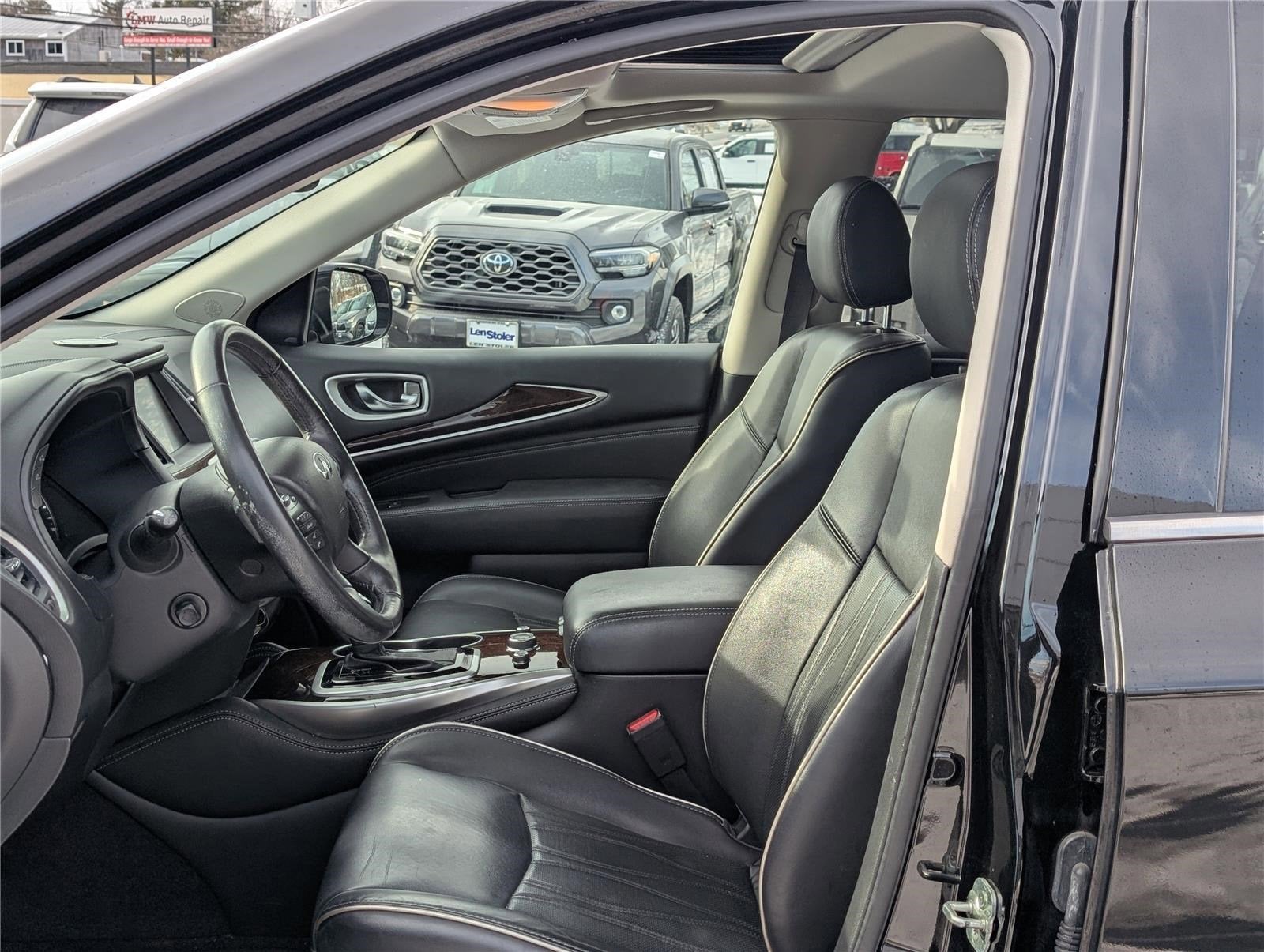 2020 INFINITI QX60 LUXE