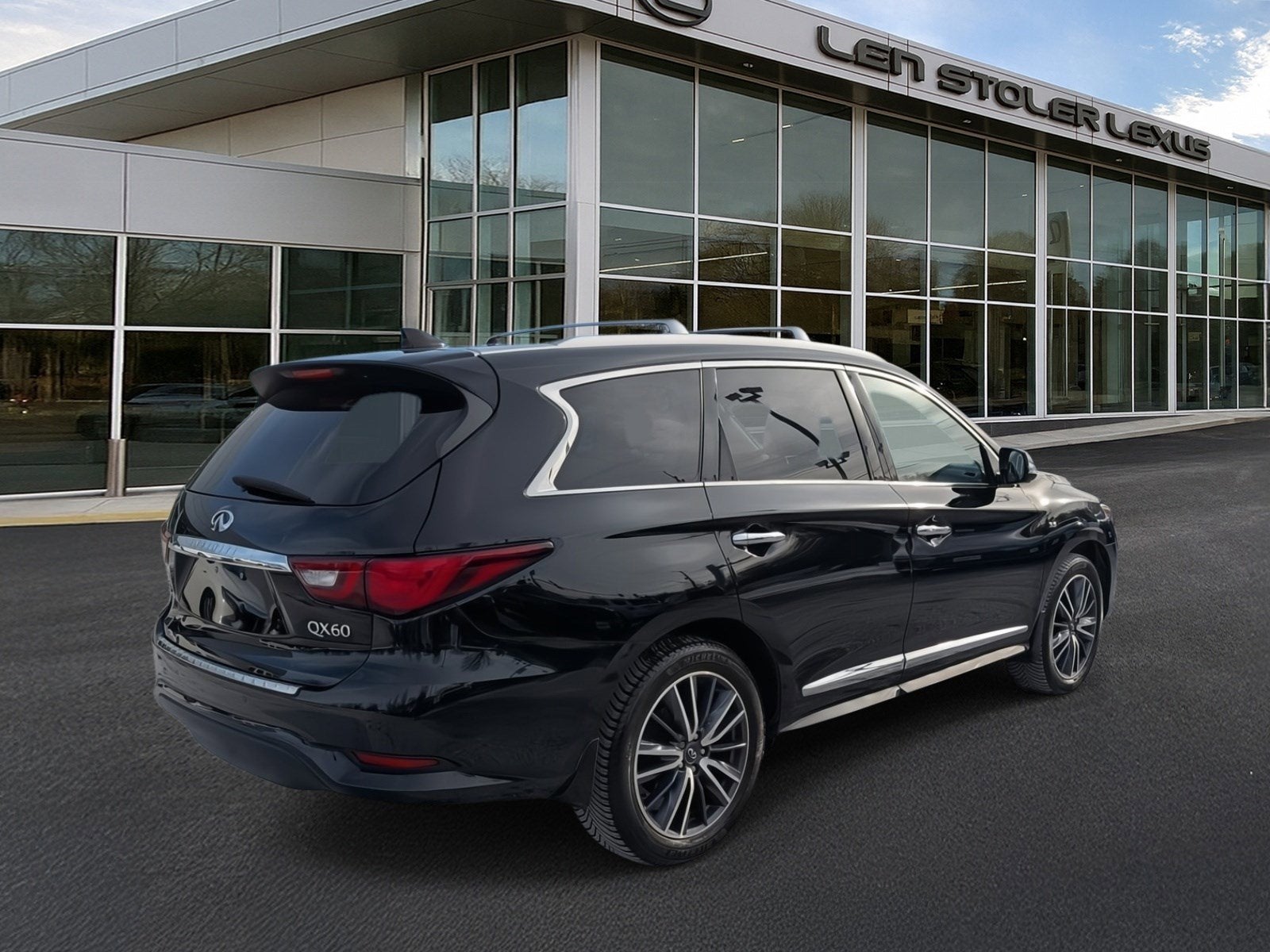 2020 INFINITI QX60 LUXE