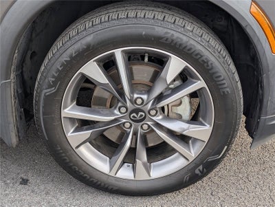 2022 INFINITI QX60 LUXE