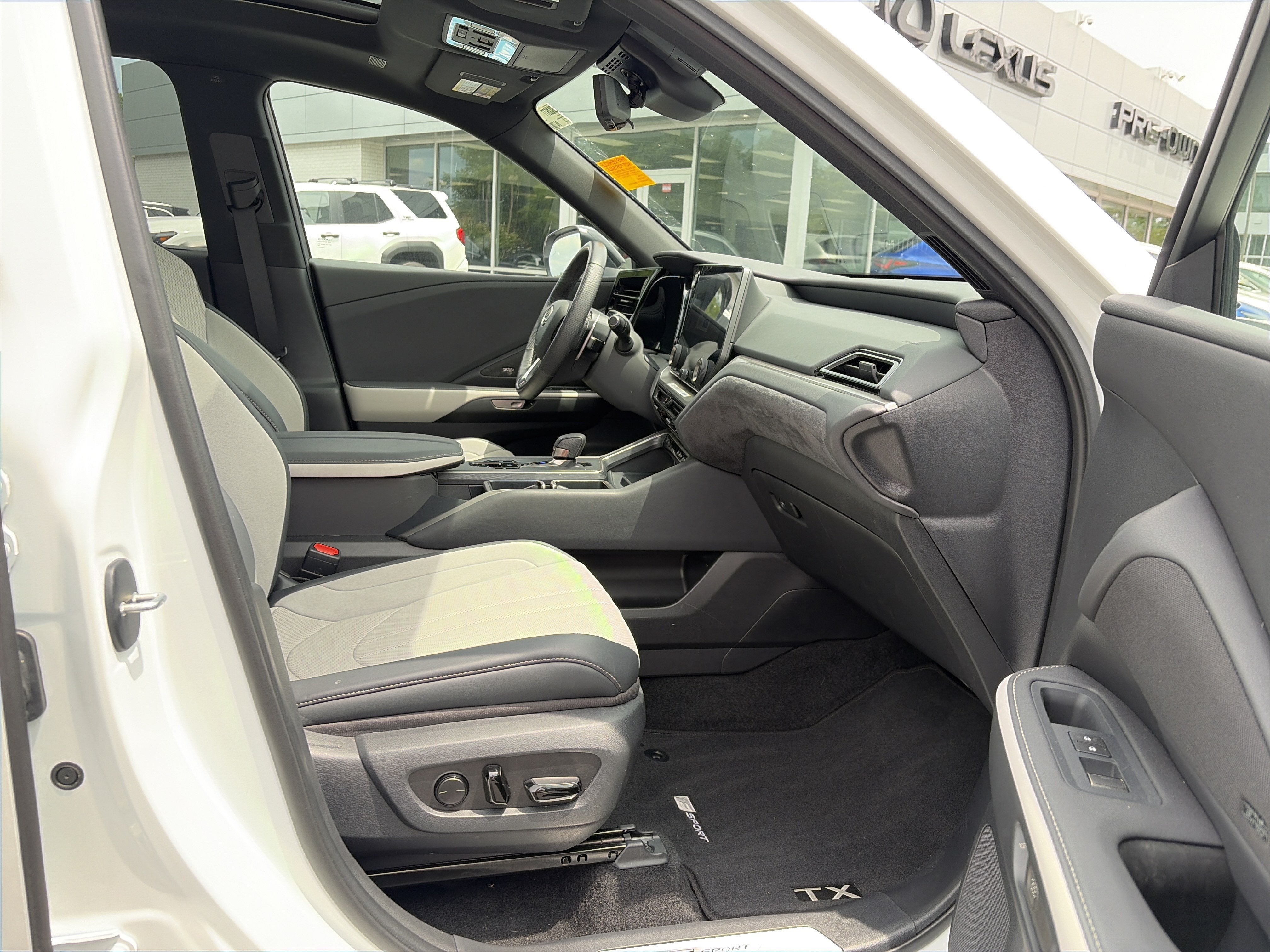 2025 Lexus TX 500h F SPORT Luxury AWD