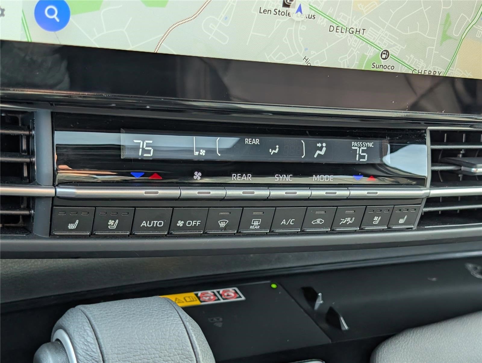 2025 Toyota Sienna Platinum