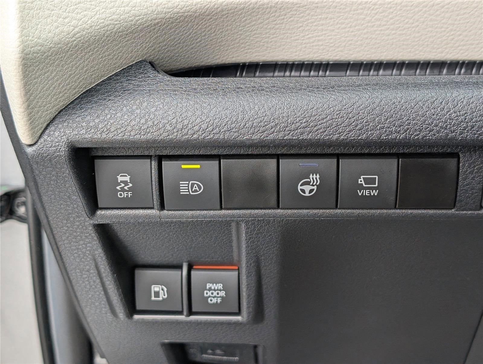 2024 Toyota Sienna Platinum