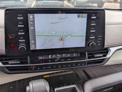 2024 Toyota Sienna Platinum