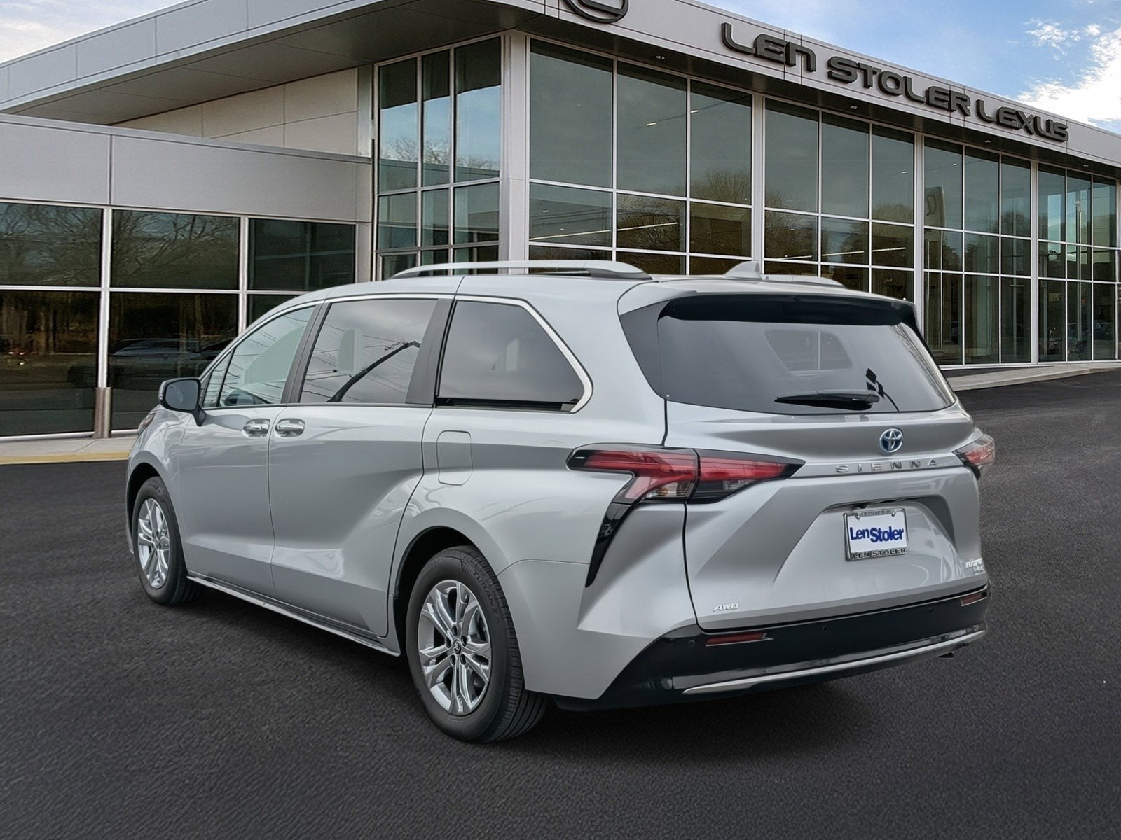 2024 Toyota Sienna Platinum