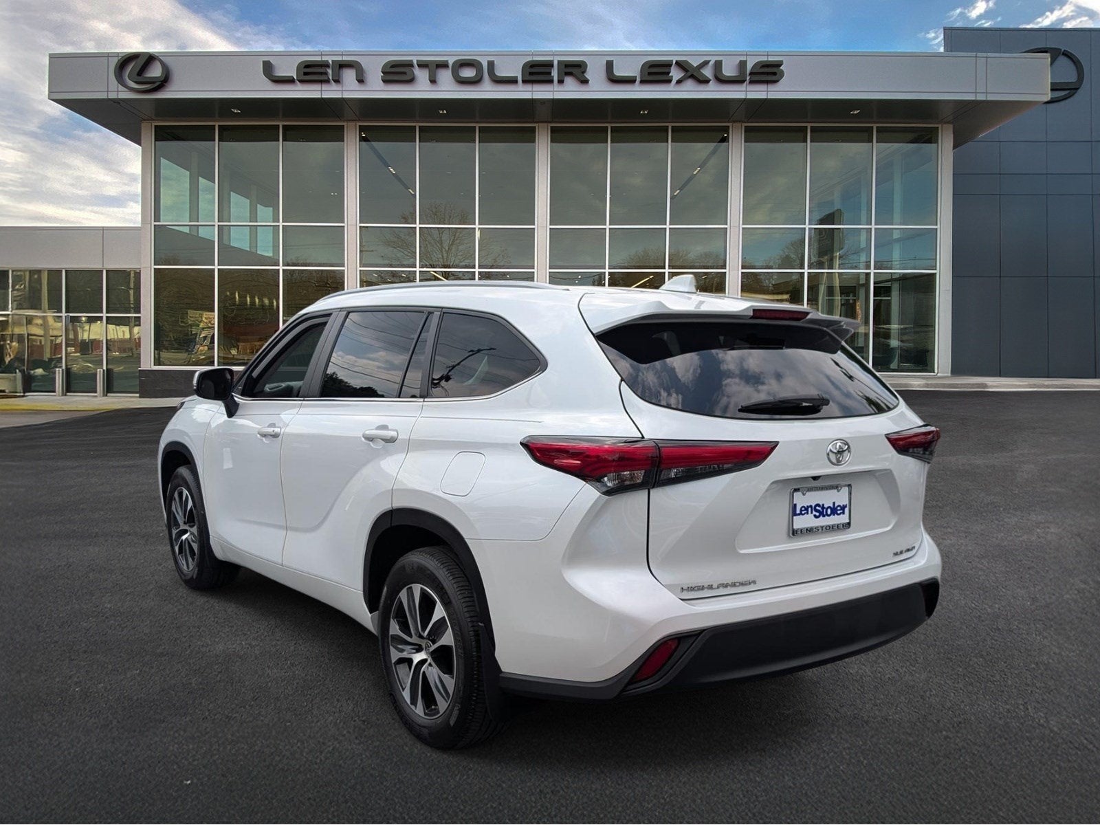 2023 Toyota Highlander XLE