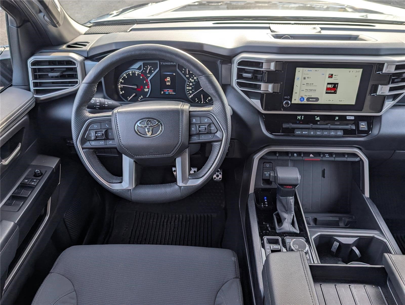 2025 Toyota Tundra 4WD SR5