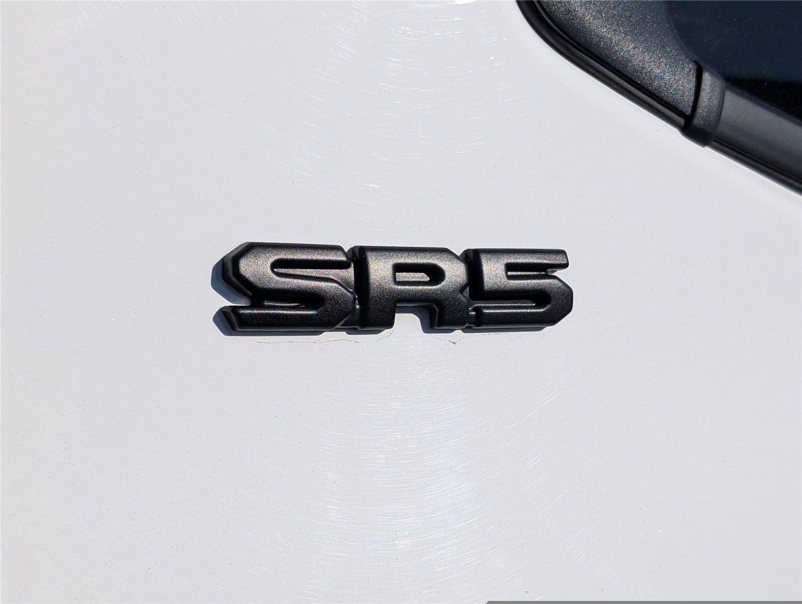 2023 Toyota Tundra 4WD SR5