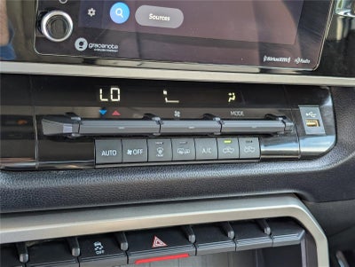 2023 Toyota Tundra 4WD SR5
