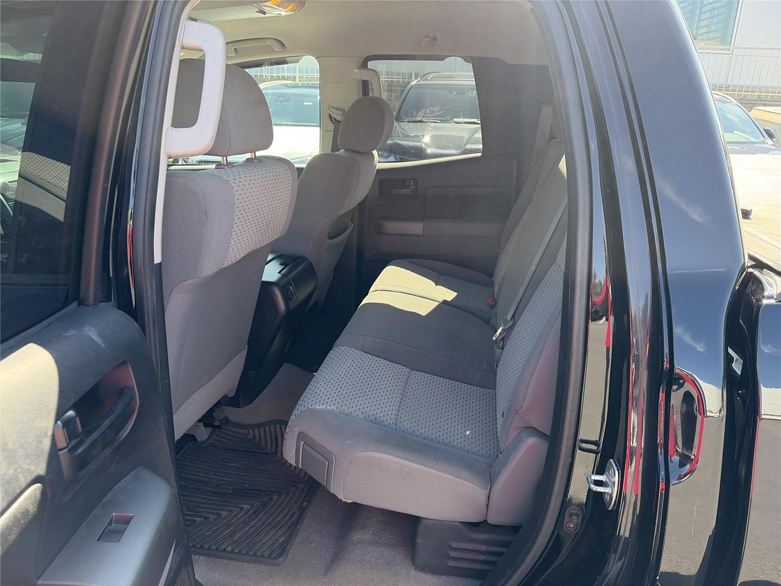 2010 Toyota Tundra 4WD Truck Grade