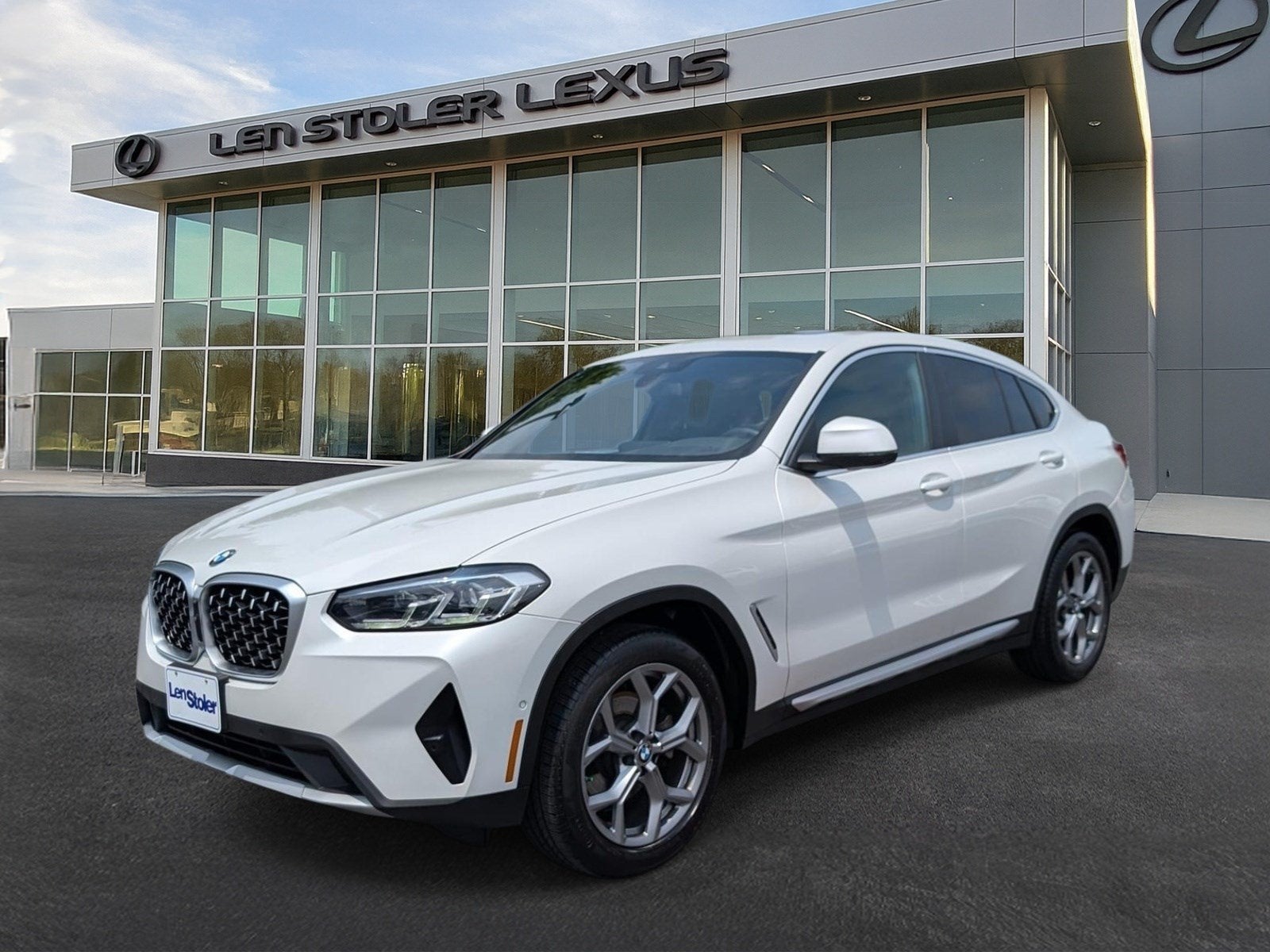 2024 BMW X4 xDrive30i
