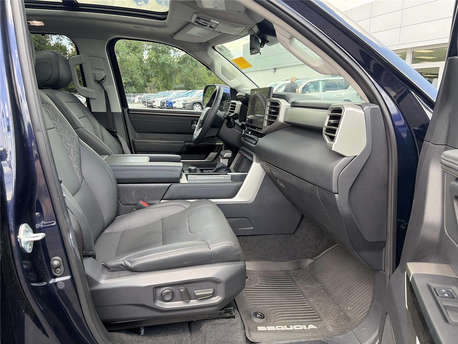 2023 Toyota Sequoia SR5