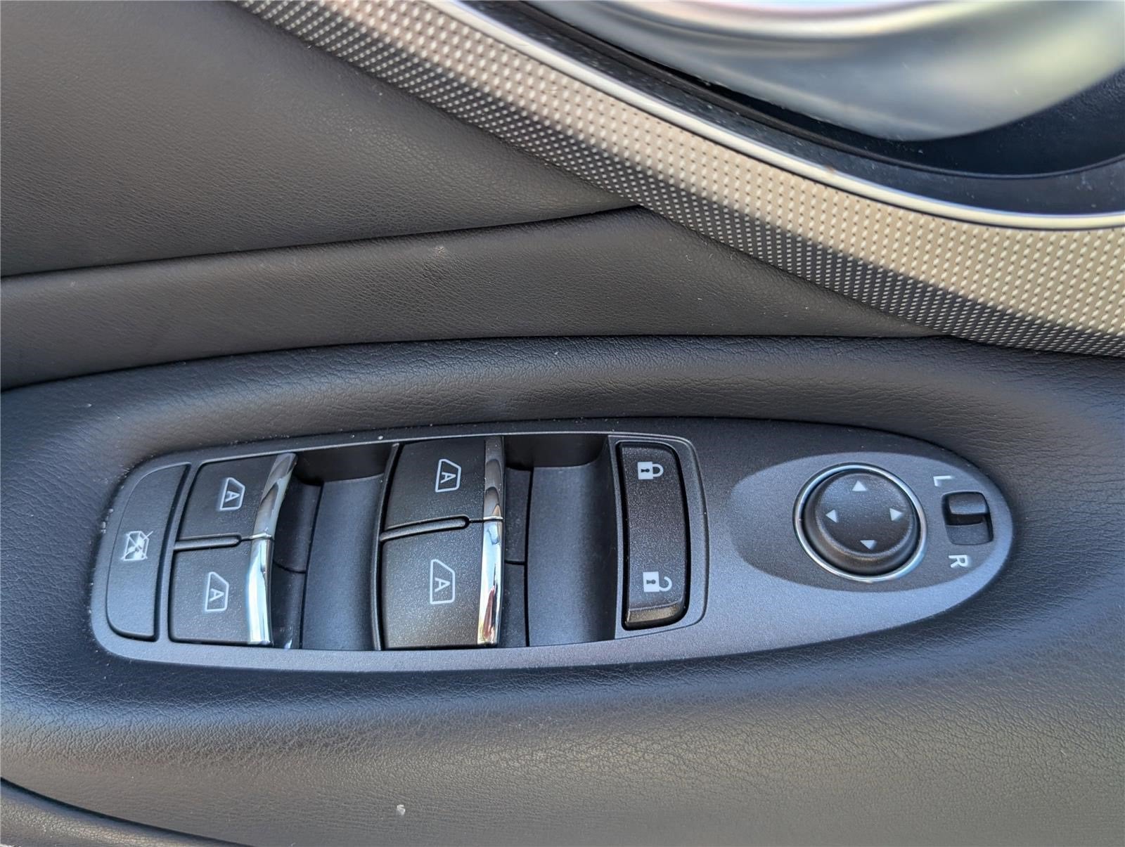 2014 INFINITI Q50 Premium