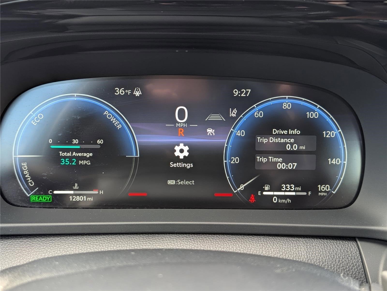 2025 Toyota Crown Signia XLE