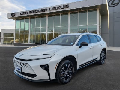 2025 Toyota Crown Signia XLE