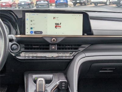 2023 Toyota Crown Platinum