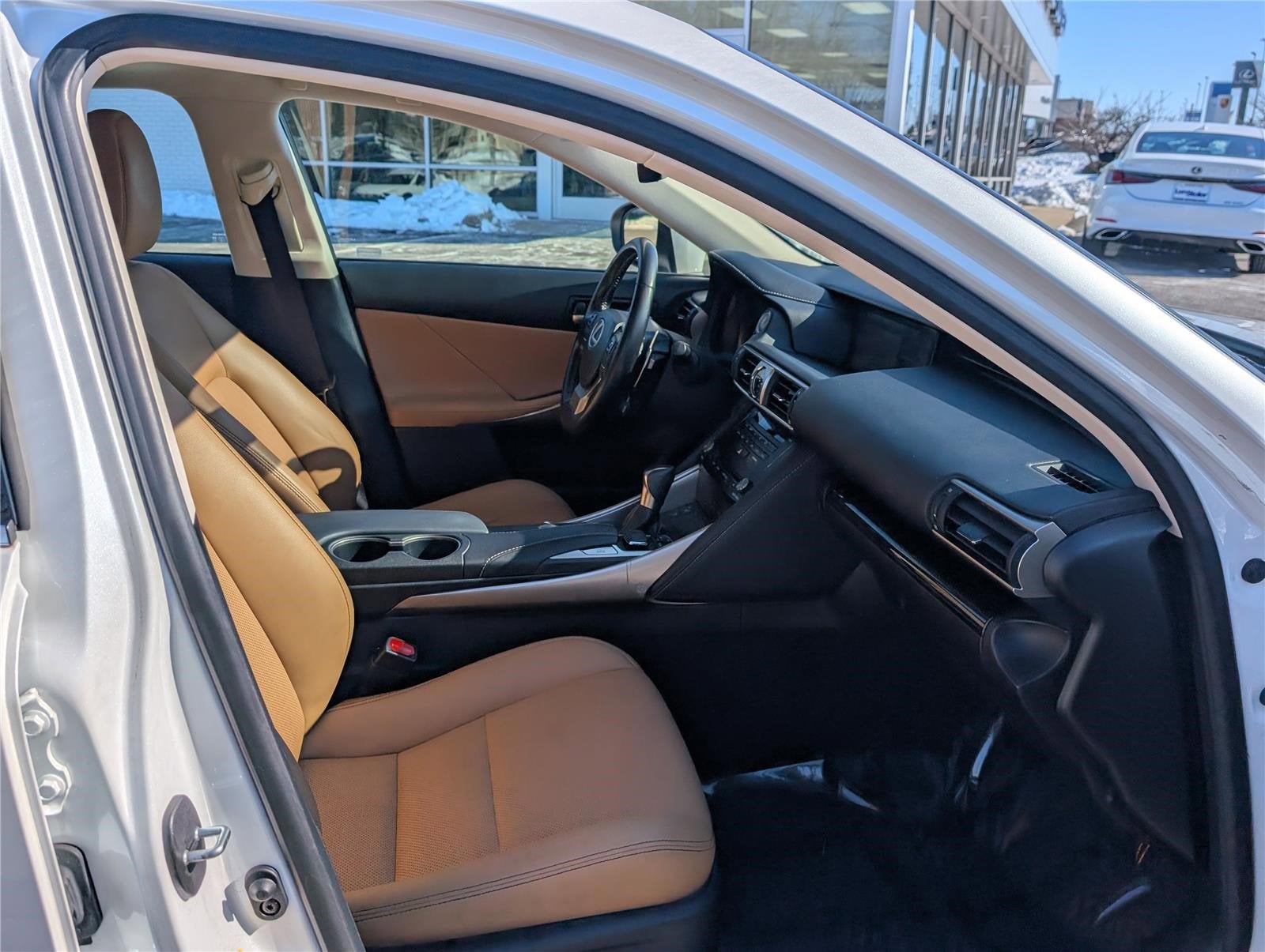 2017 Lexus IS IS 300