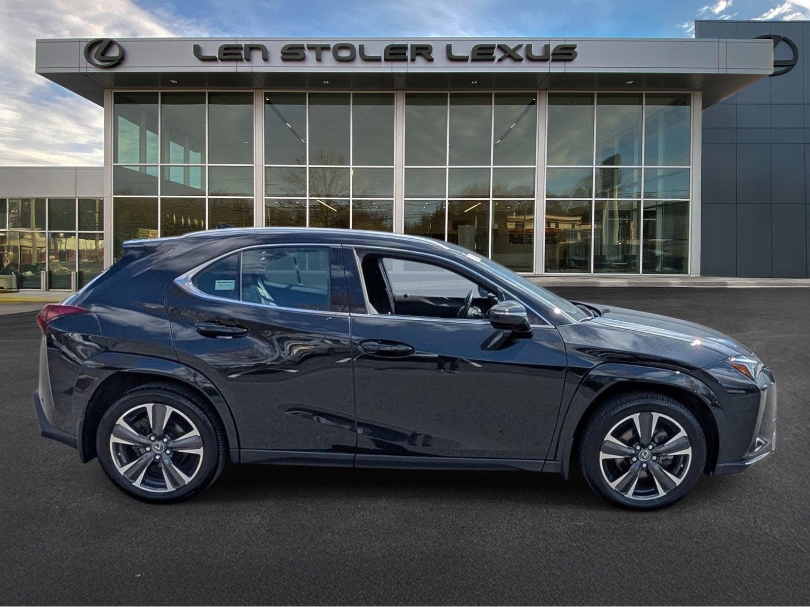 2024 Lexus UX 250h Premium AWD