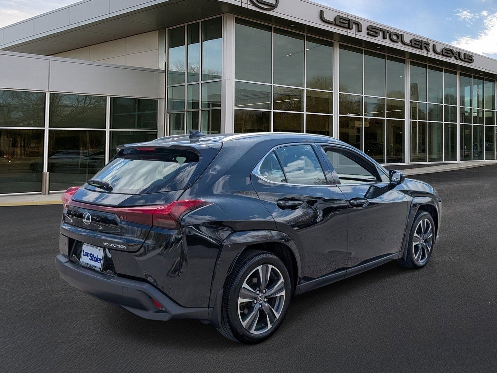 2024 Lexus UX 250h Premium AWD