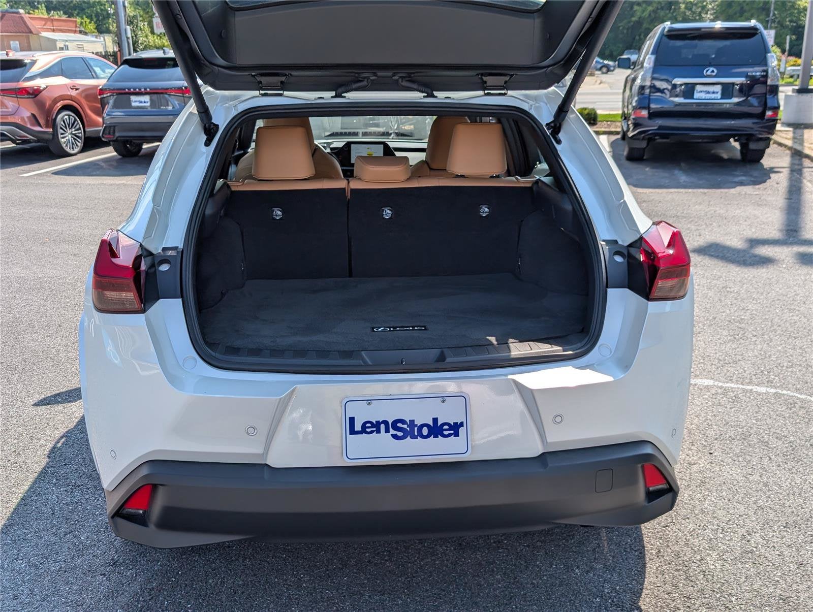 2025 Lexus UX 300h Premium AWD