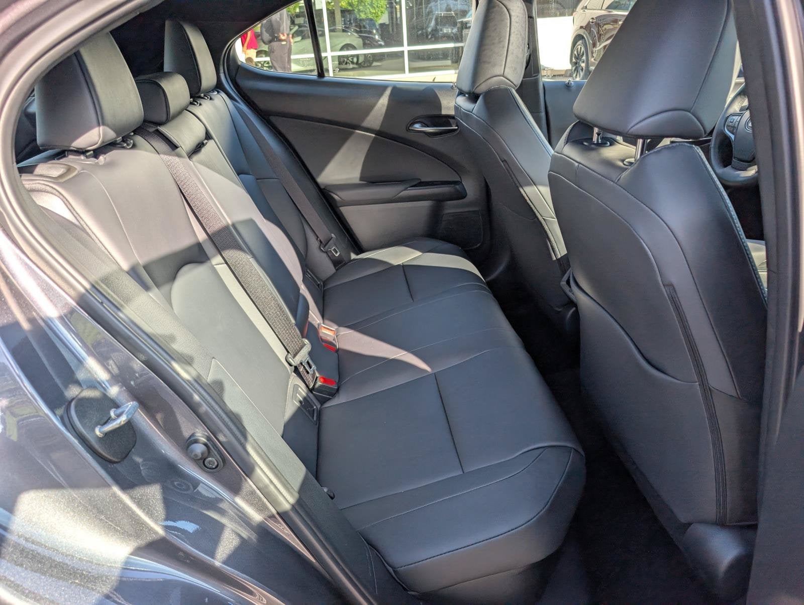 2025 Lexus UX 300h Premium AWD