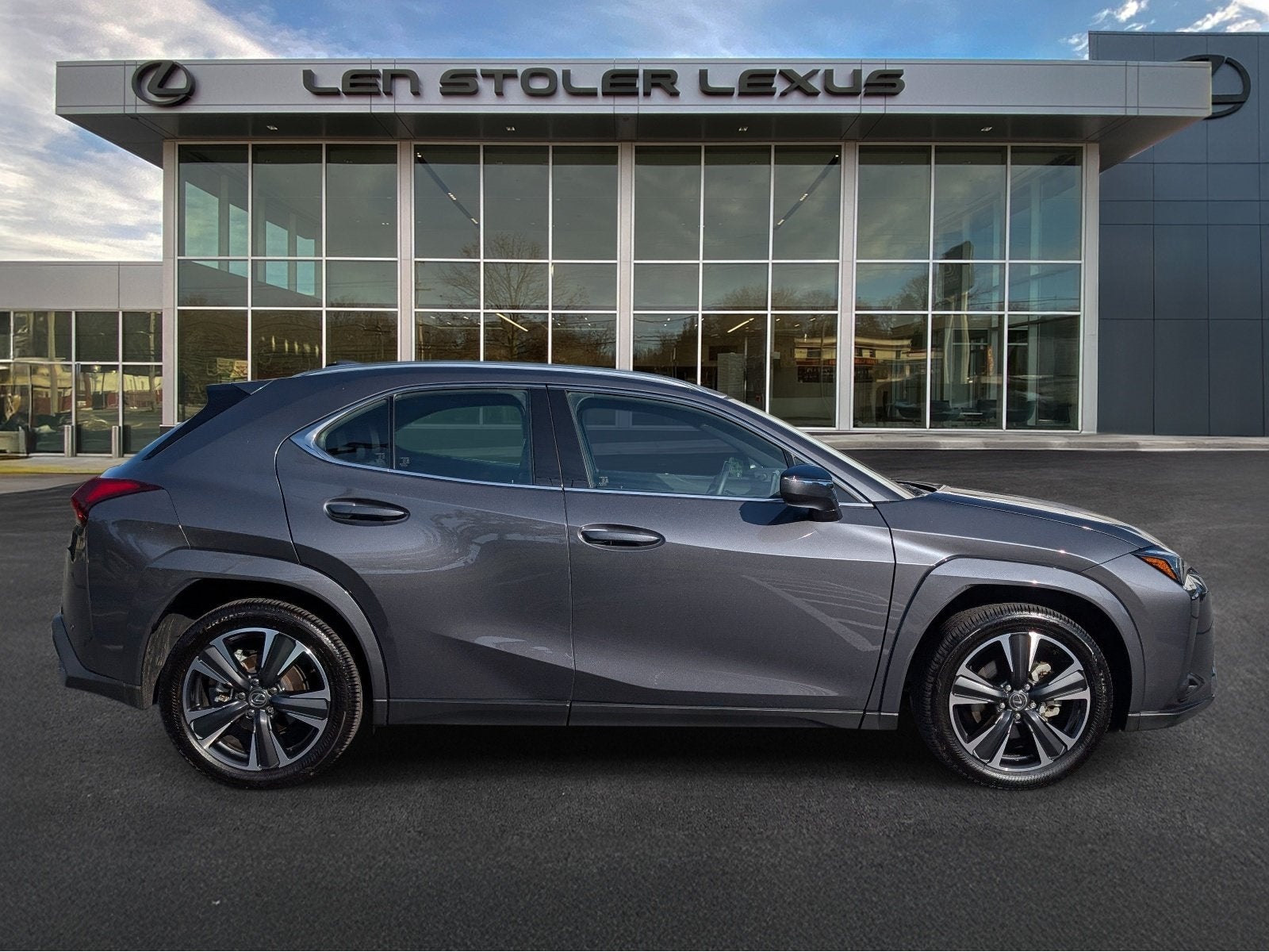 2025 Lexus UX 300h Premium AWD