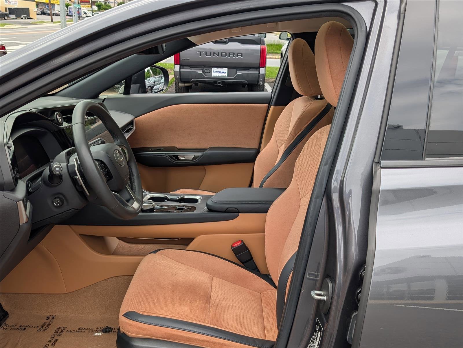2023 Lexus RZ 450e Luxury AWD
