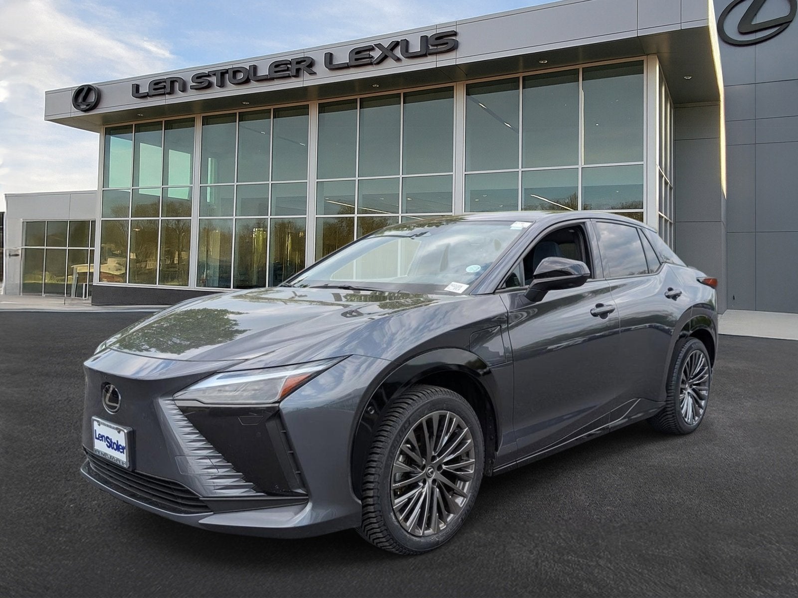 2023 Lexus RZ 450e Luxury AWD