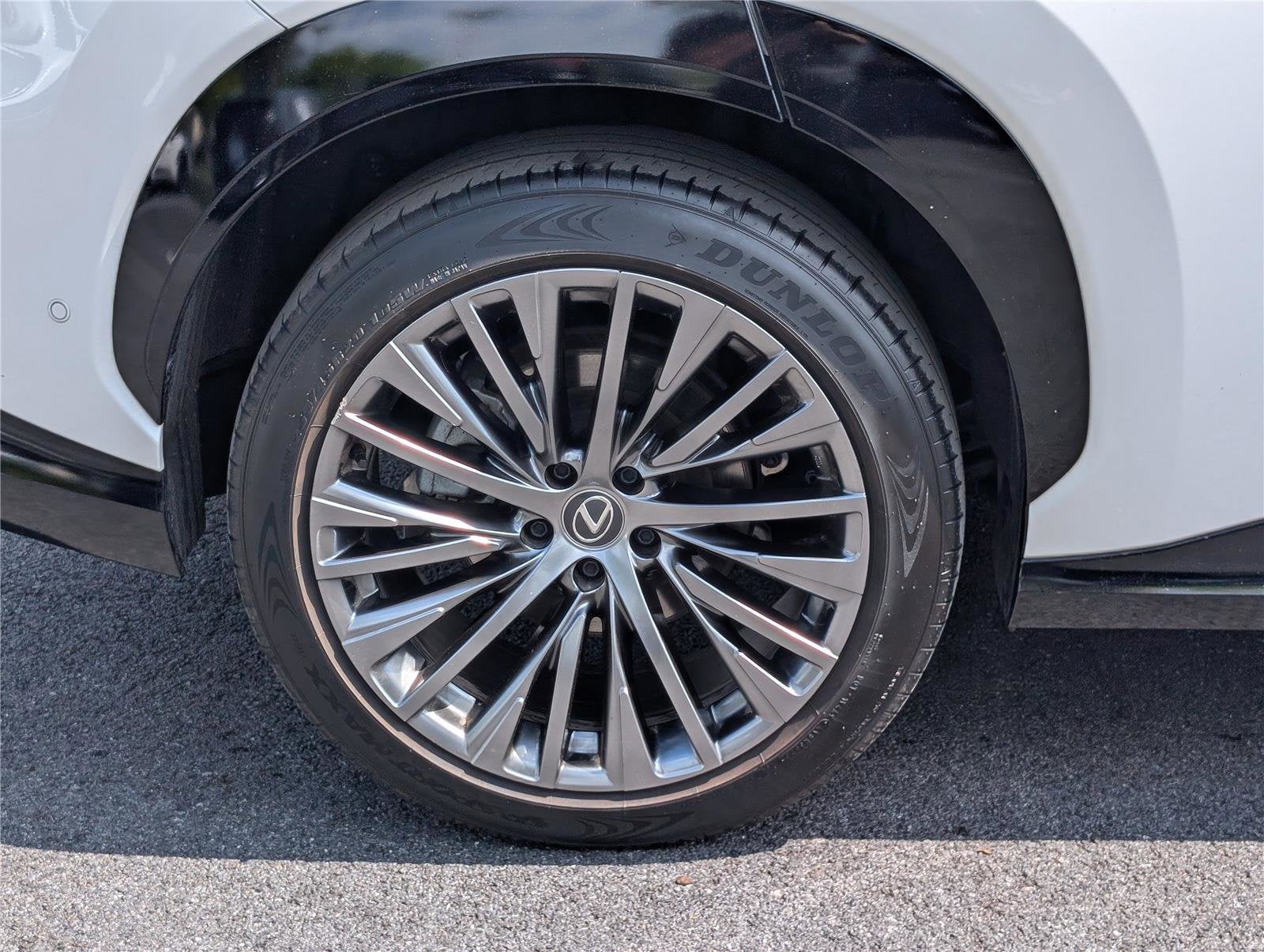 2023 Lexus RZ 450e Luxury AWD