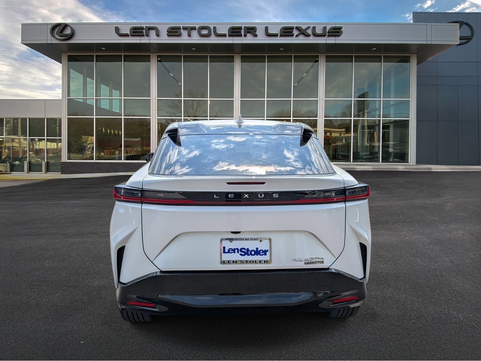 2023 Lexus RZ 450e Luxury AWD