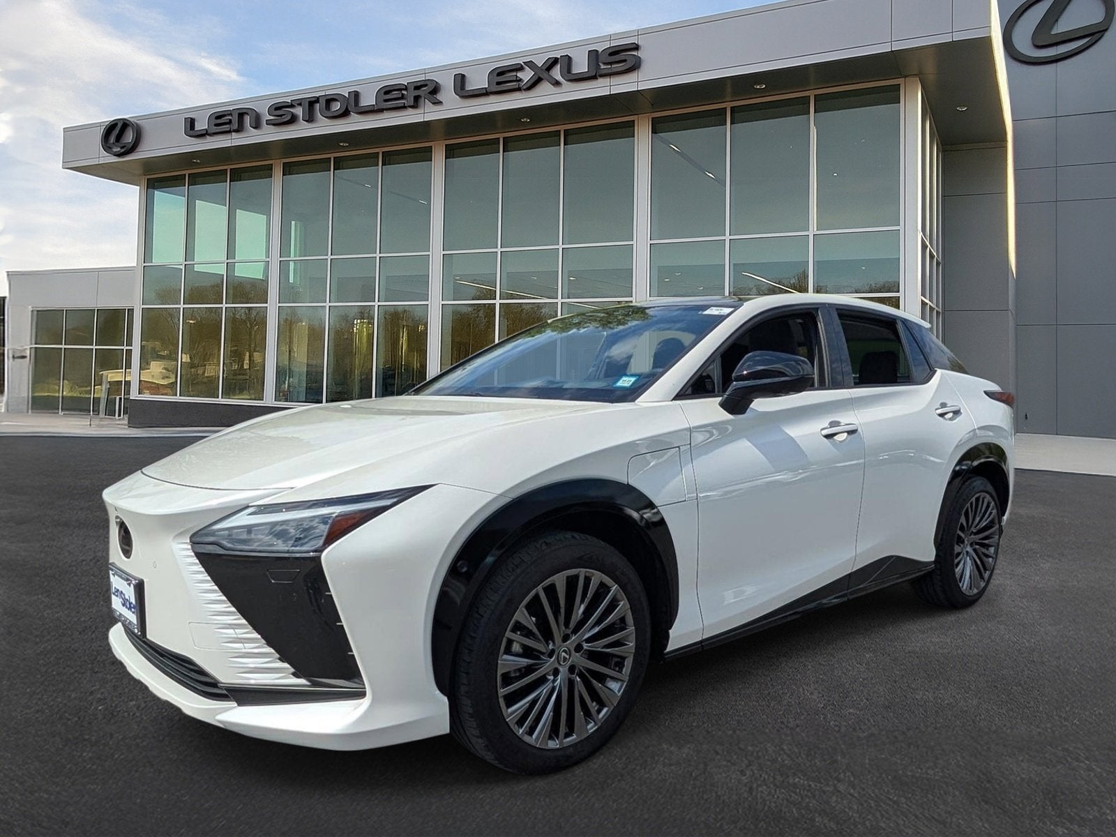 2023 Lexus RZ 450e Luxury AWD