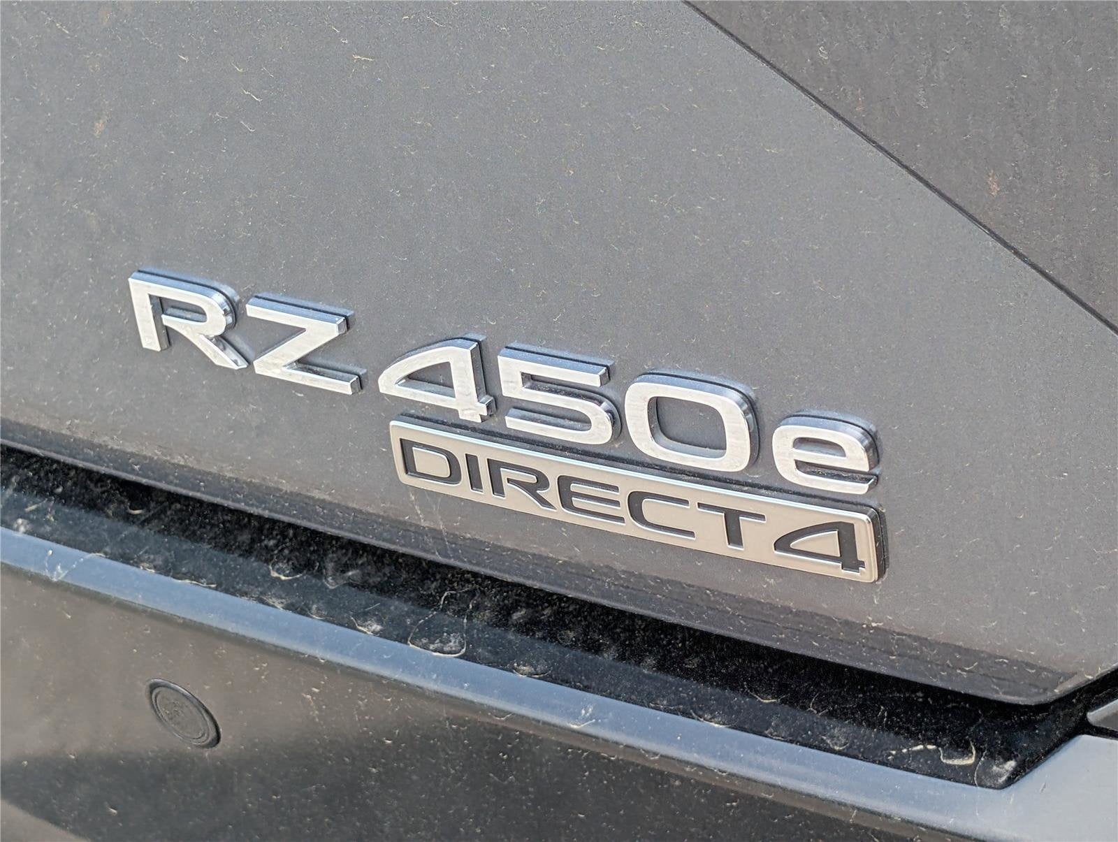 2023 Lexus RZ 450e Luxury AWD