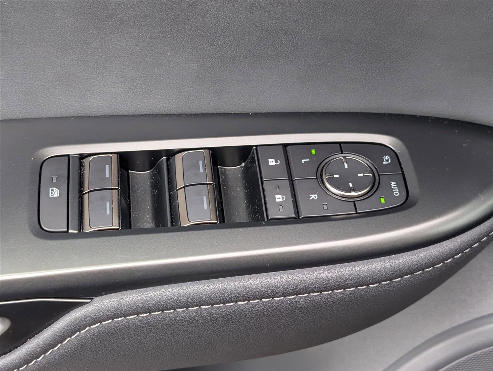 2025 Lexus RZ RZ 450e Premium