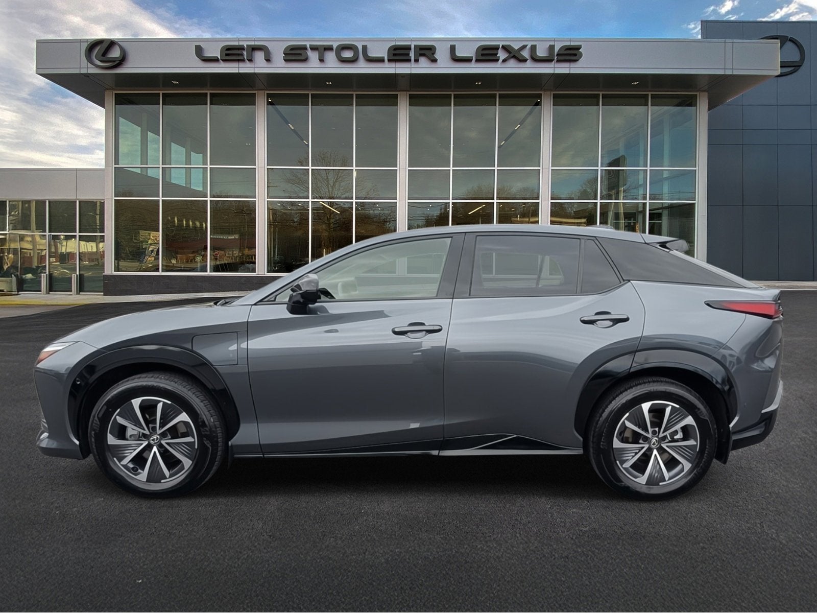 2025 Lexus RZ RZ 450e Premium