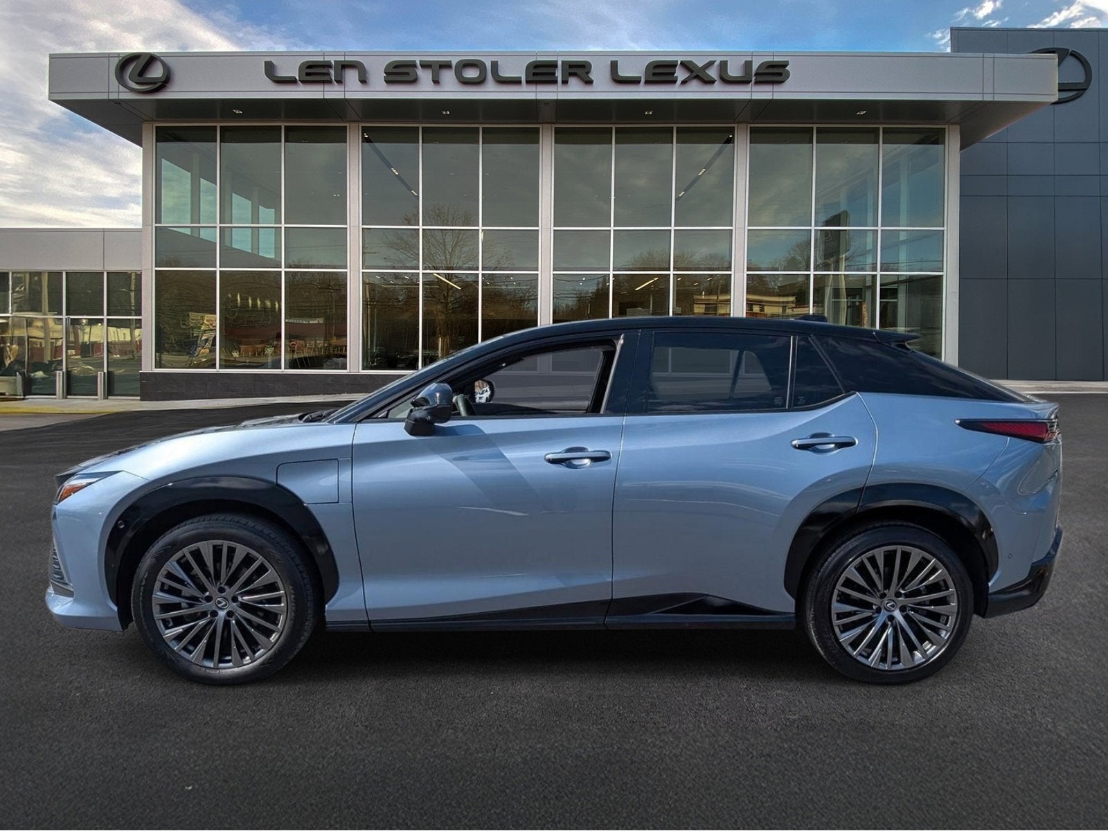 2023 Lexus RZ RZ 450e Luxury