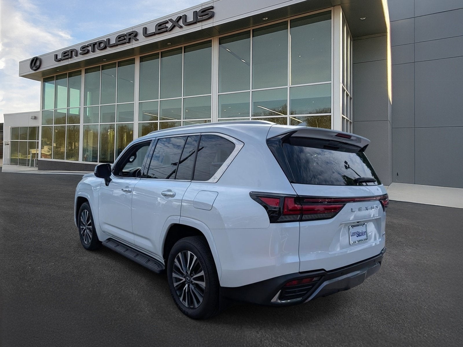 2023 Lexus LX 600 Premium 4WD