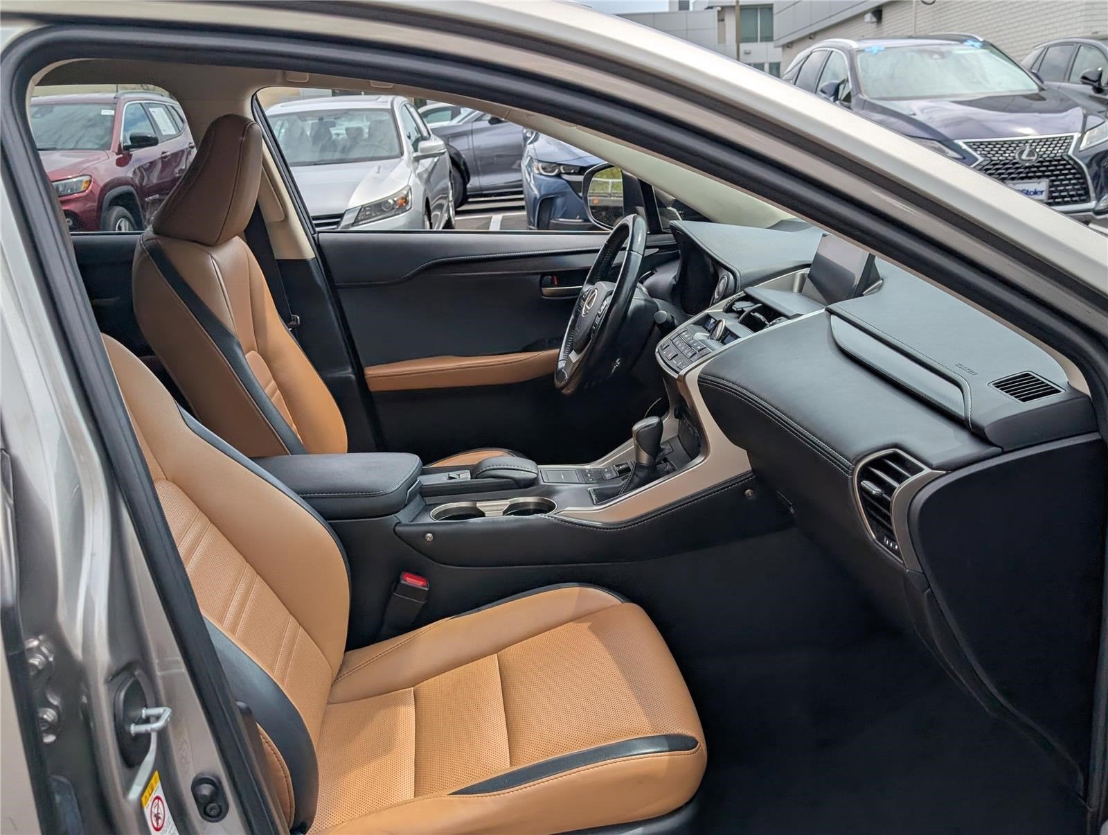 2016 Lexus NX 200t 200t