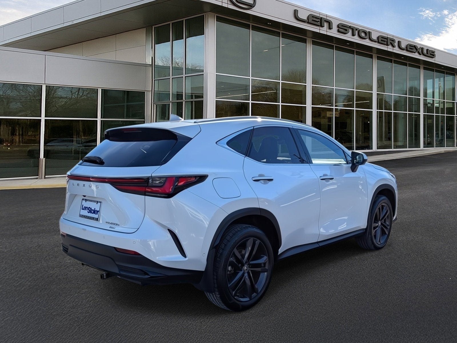 2024 Lexus NX 450h