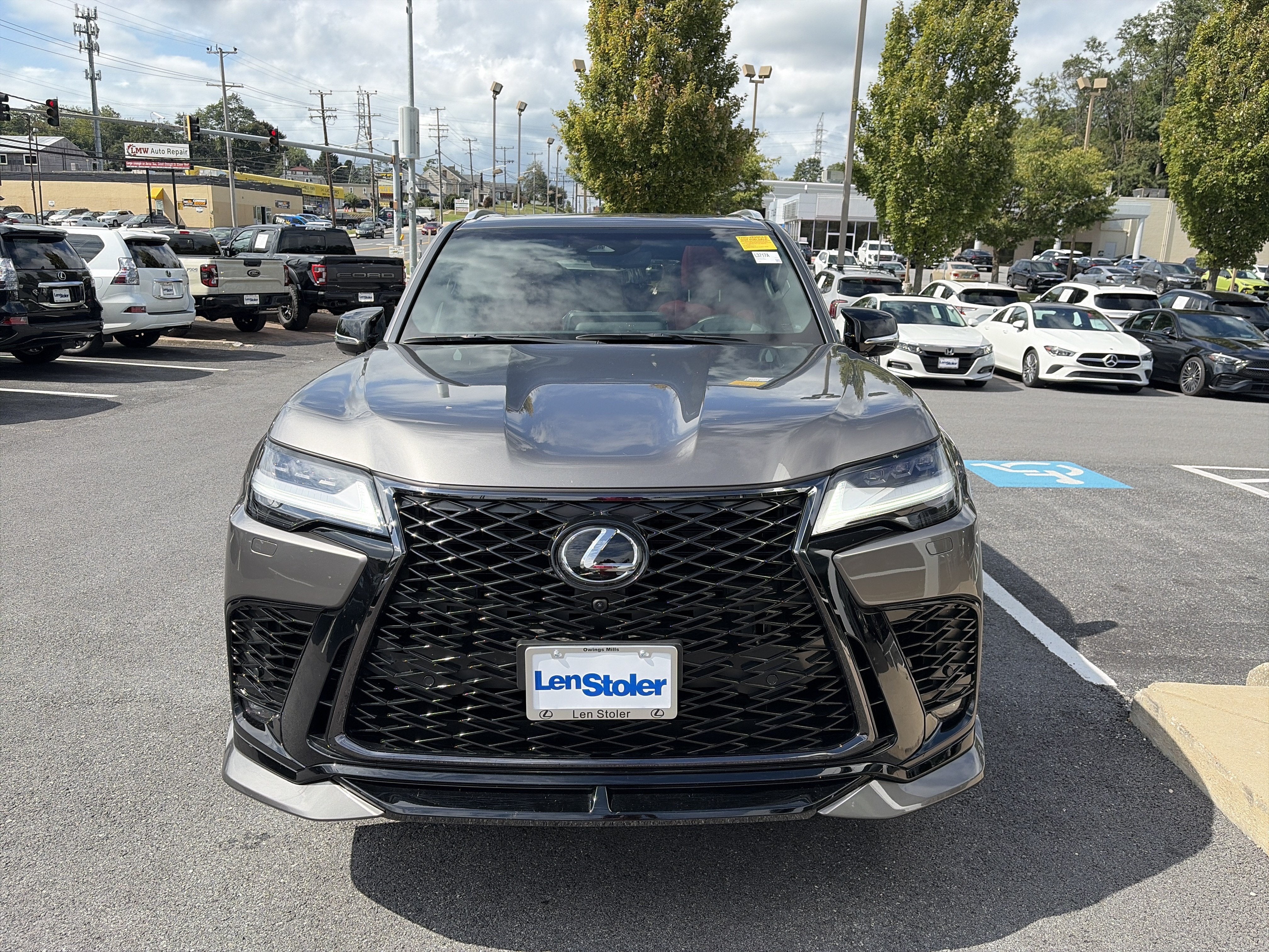 2026 Lexus LX 700h F SPORT Handling 4WD