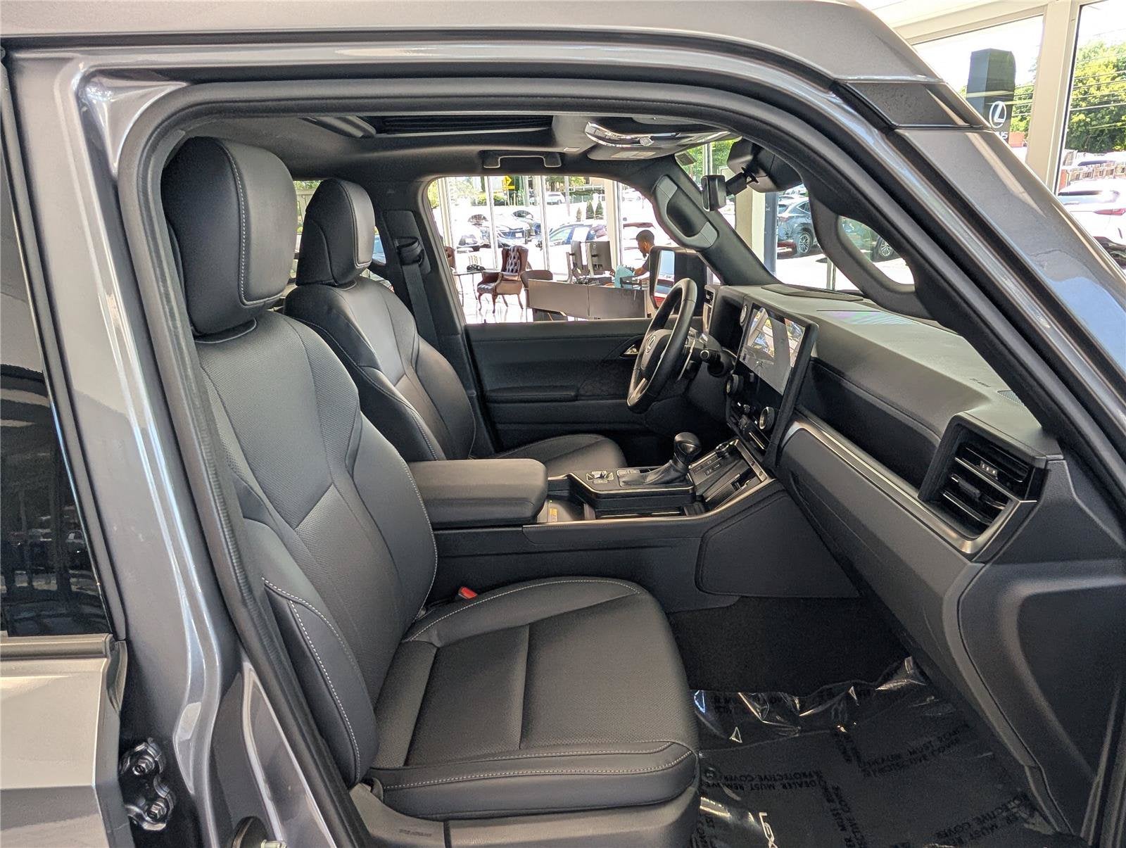2025 Lexus GX 550 Premium